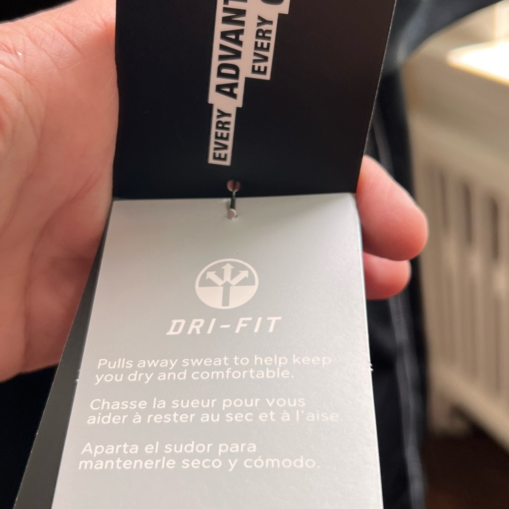 Nike NWT Men’s Black Jack Daniels Golf Shirt, Size Large - Picture 7 of 12